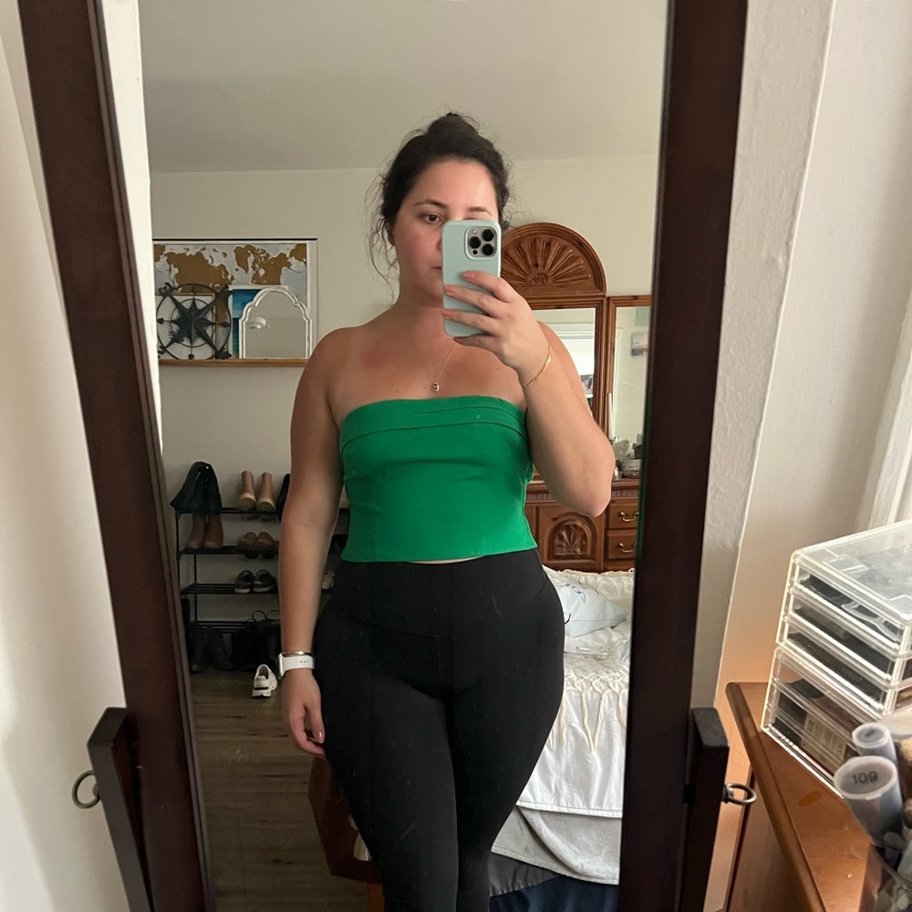 Strapless top